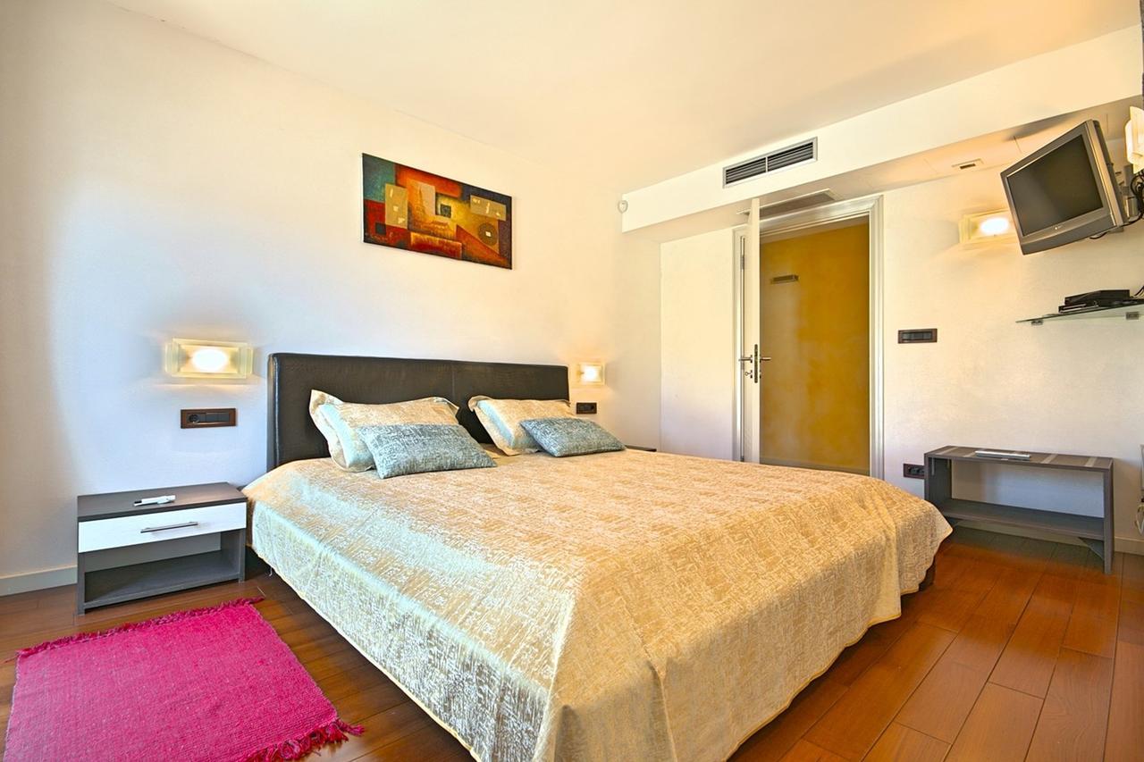 Villa Lidija ポレッチ エクステリア 写真